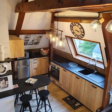 Bel appartement ensoleillé en ville Pont-Évêque Extérieur photo